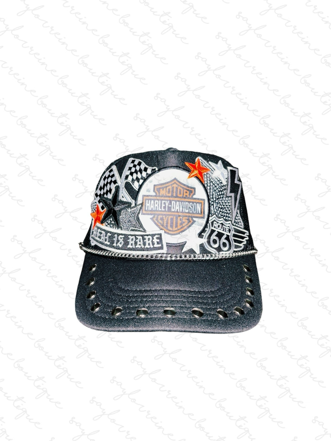 Harley : Black Trucker