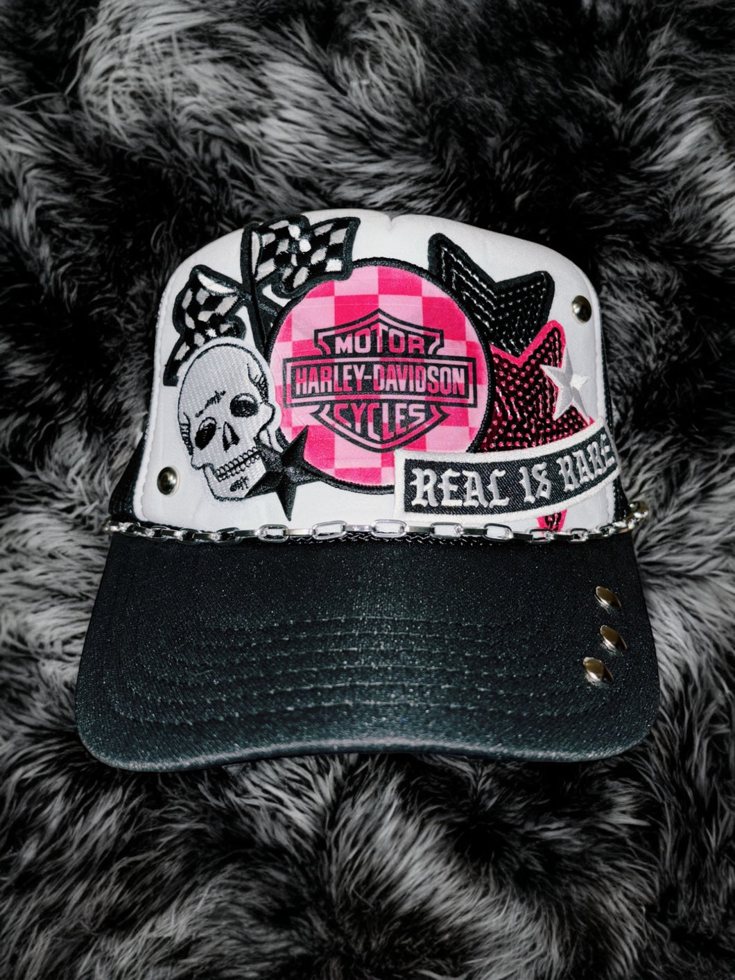 Girly Motorcycle : B/W Trucker