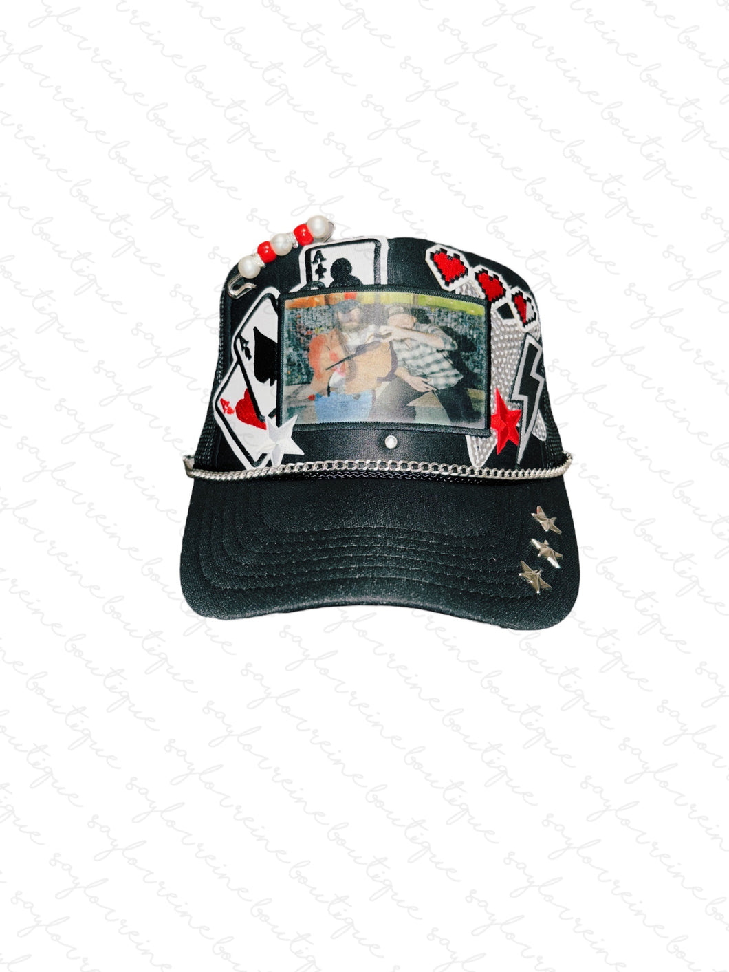 MW & Post: Black Trucker