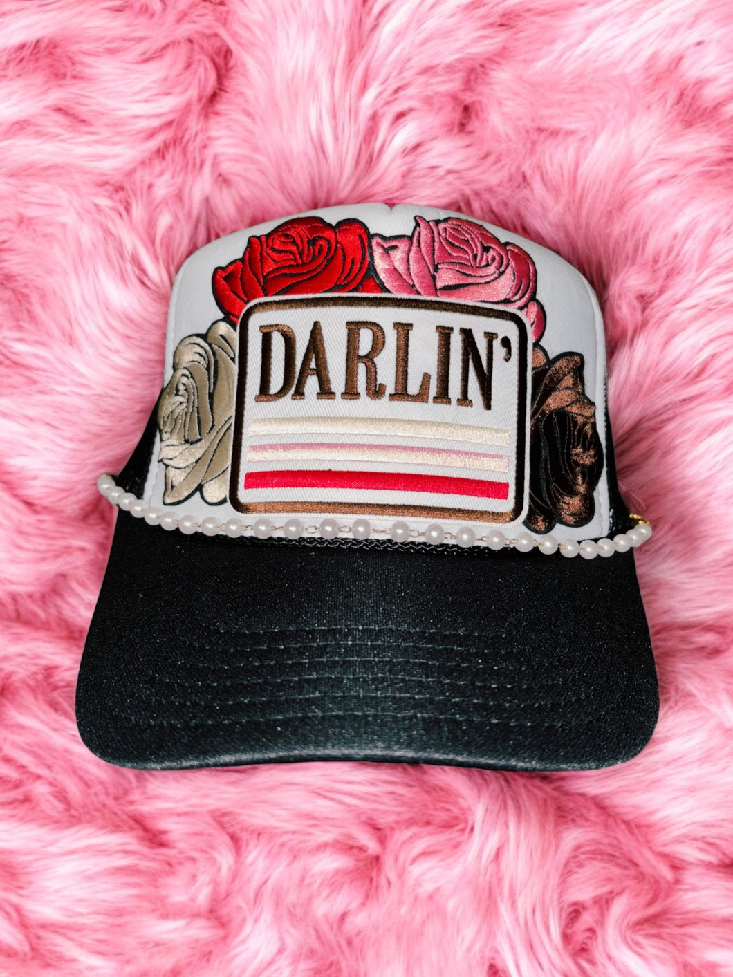 Darlin: B/W Trucker