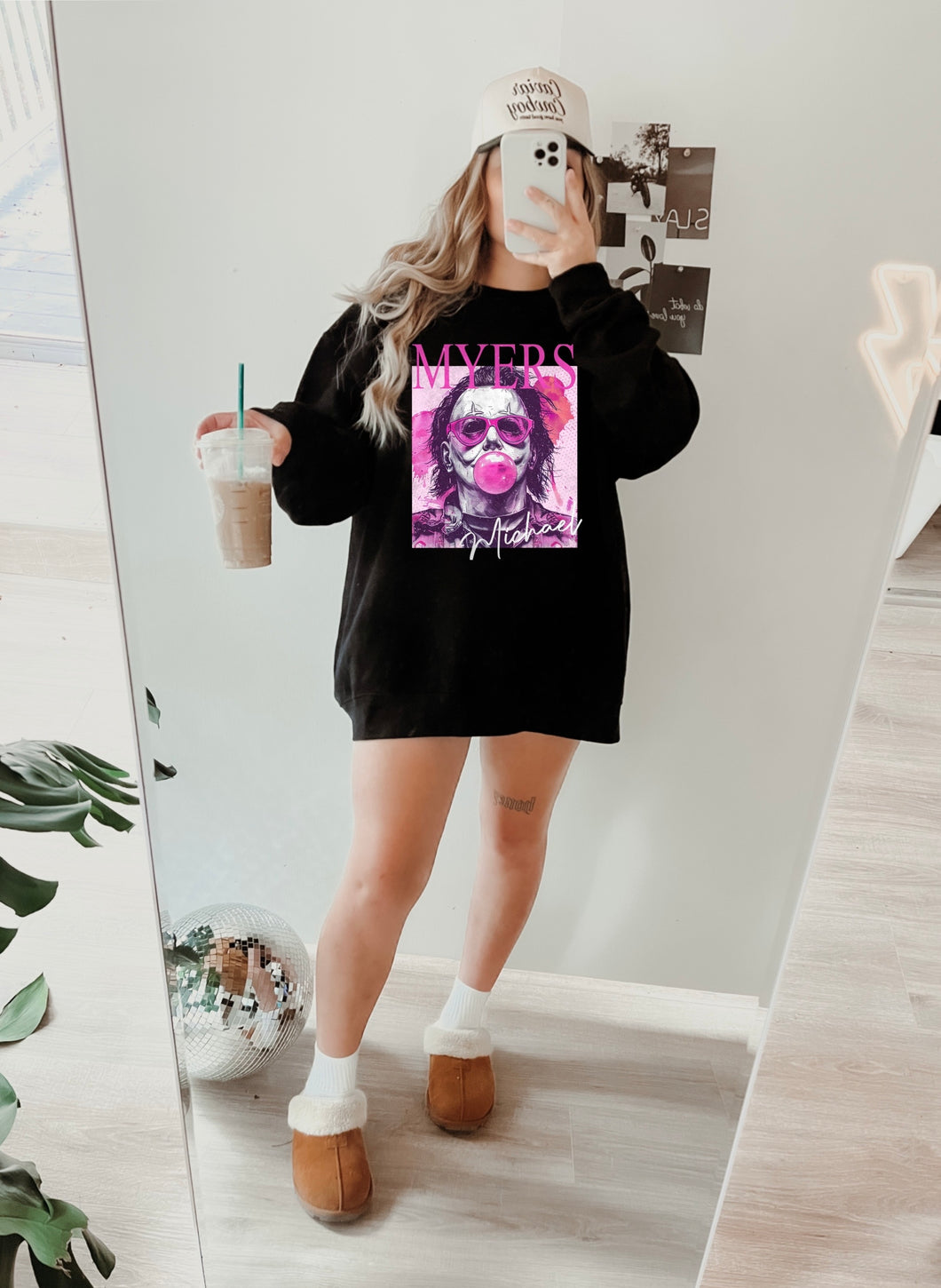 Bubblegum Michael Crewneck (Black)
