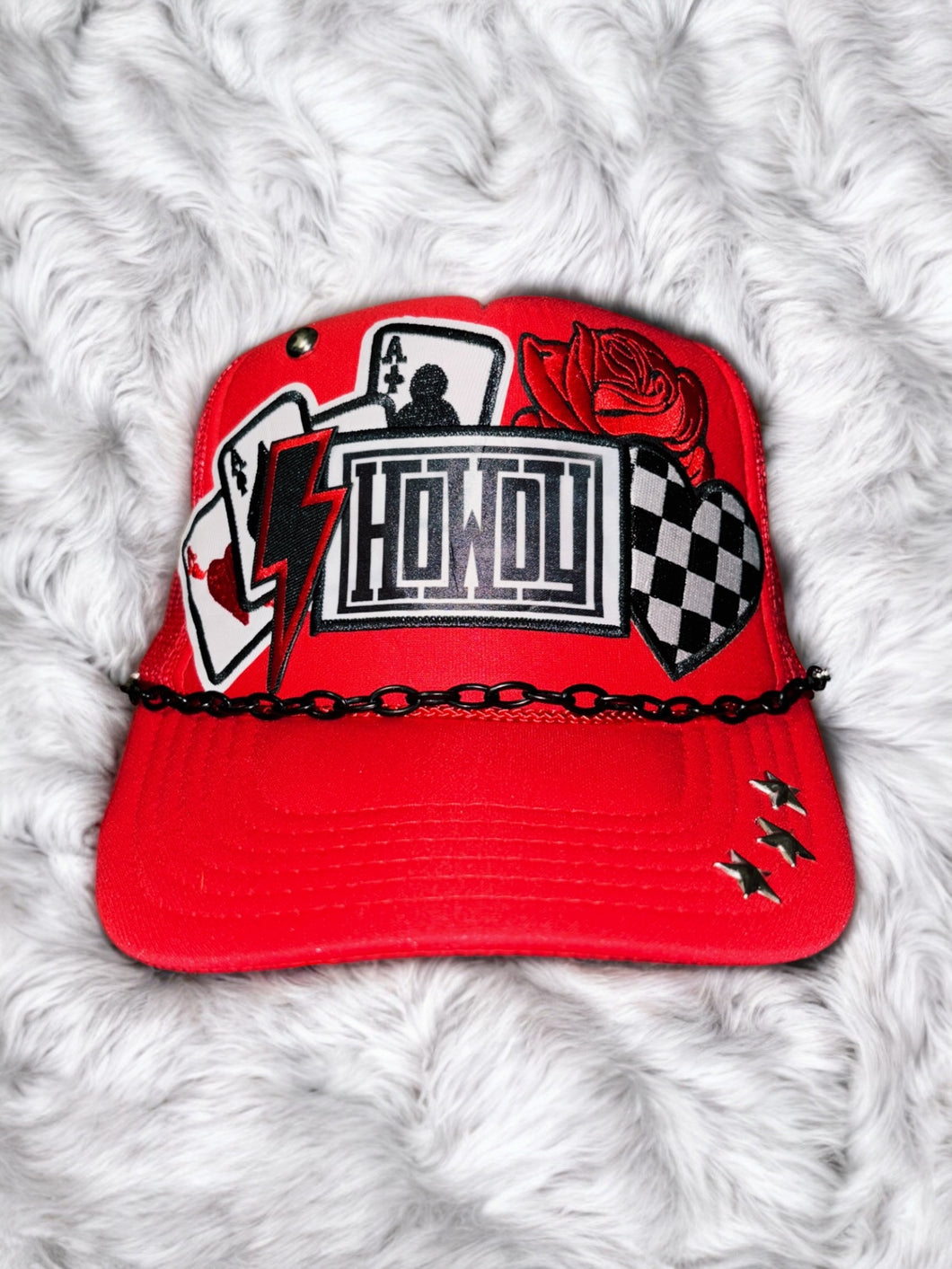Howdy : Red Trucker