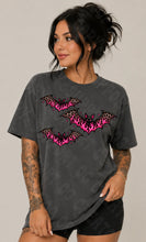 Load image into Gallery viewer, Leopard Bats Shirt
