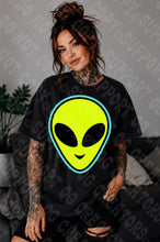 Load image into Gallery viewer, Alien Head Shirt
